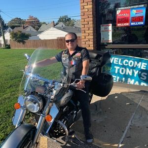 Meet your Posher, Bassam